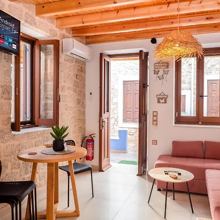 Captain'S Memories Stylish Harbour Apartments Chalki Town Exterior foto
