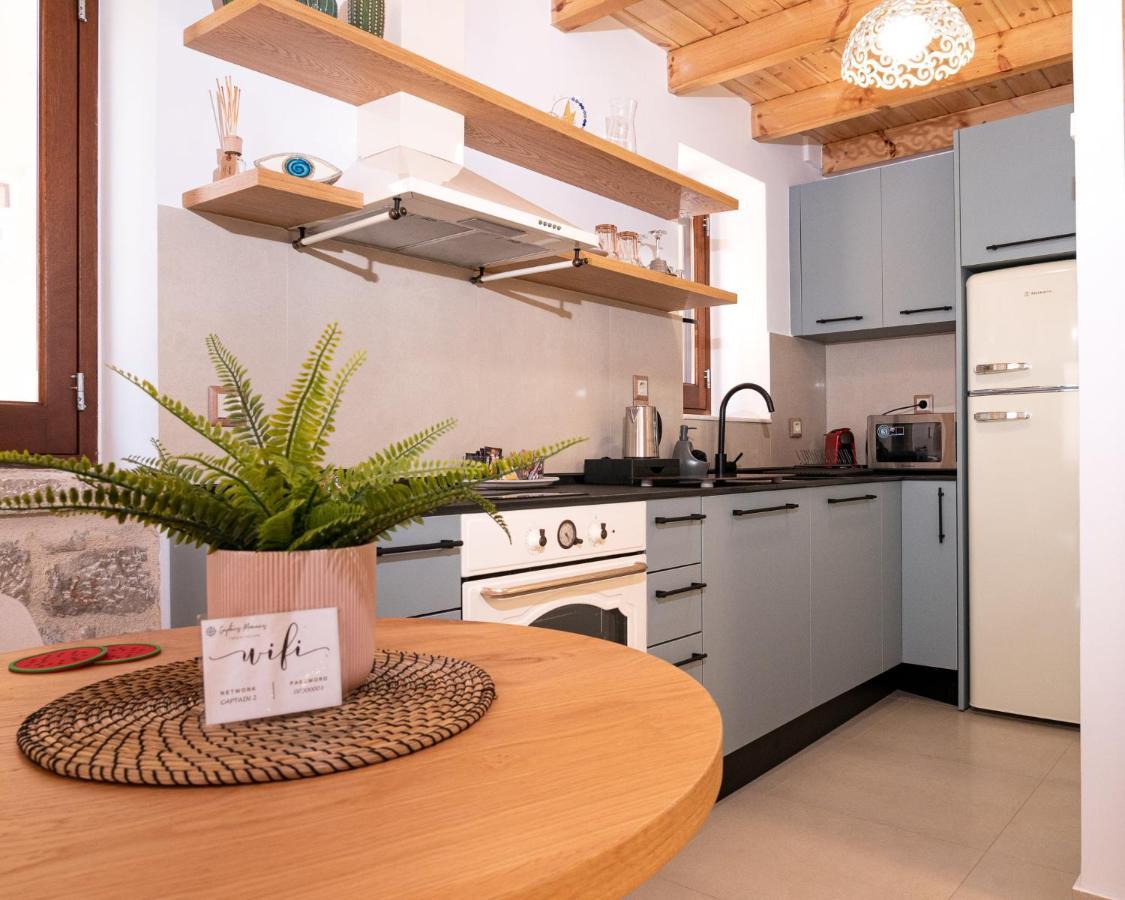 Holiday home Captain's Memories Stylish Harbour Chalki Town