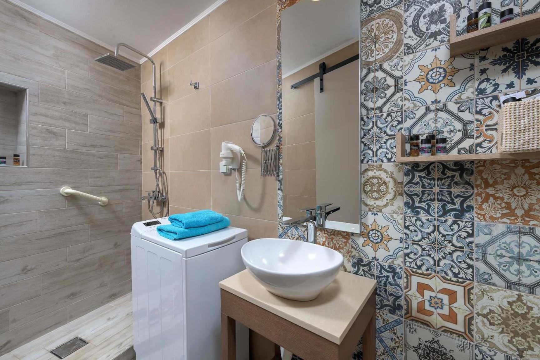Holiday home Captain's Memories Stylish Harbour Chalki Town